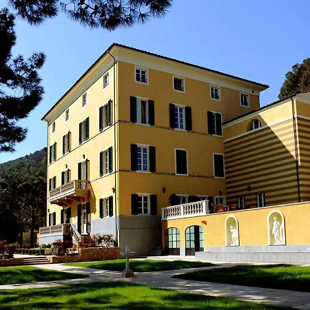 Hotel Casanova Lucca